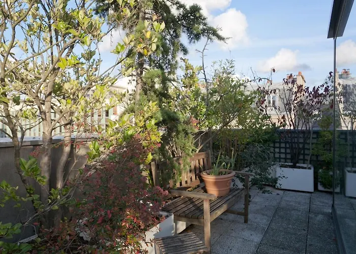 Appartement Charming Parisian Rooftop ! 120m2 For 8 People Saint-Mandé